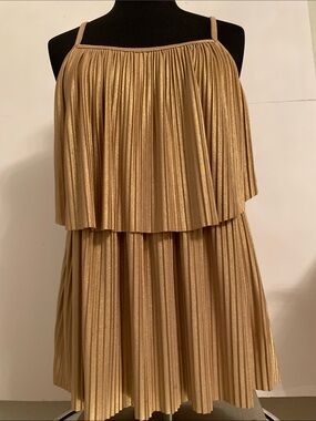 INC International Concepts Metallic Gold Pleated Spaghetti Straps Top Size M